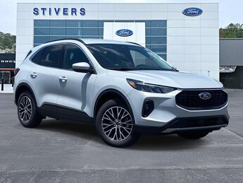 2025 Space Silver Metallic Ford Escape Plug-In Hybrid Base FWD 4 Door Automatic (CVT) 2.5L iVCT Engine SUV