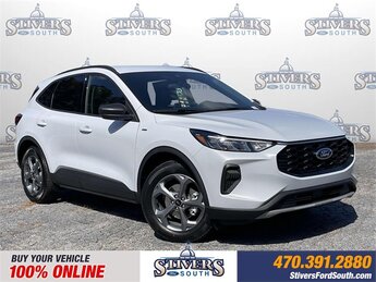 2025 Space Silver Metallic Ford Escape ST-Line 1.5L EcoBoost Engine Automatic FWD SUV