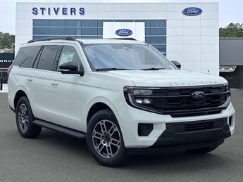 2025 Star White Metallic Tri-Coat Ford Expedition Active Automatic 4 Door SUV RWD