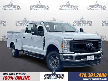 2025 Ford Super Duty F-250 SRW XL 6.8L V8 Engine 4 Door Truck