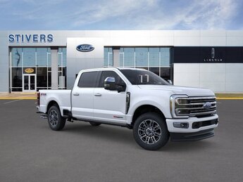 2025 Star White Metallic Tri-Coat Ford Super Duty F-350 SRW Platinum Automatic Truck 4X4 4 Door