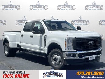 2025 Ford Super Duty F-350 DRW XL 4 Door 4X4 Automatic Power Stroke 6.7L V8 DI 32V OHV Turbodiesel Engine Truck