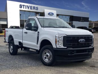 2024 Oxford White Ford Super Duty F-350 SRW XL 2 Door Automatic Truck 6.8L V8 Engine 4X4