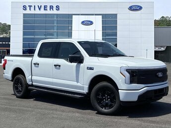 2025 Oxford White Ford F-150 Lightning XLT 4 Door Truck AWD Electric Motor Engine