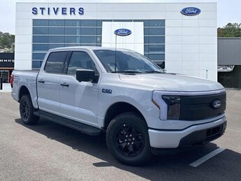 2025 Ford F-150 Lightning XLT AWD 4 Door Truck