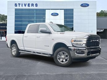 2022 Bright White Clearcoat Ram 3500 Laramie Truck 6.7L 6-Cylinder Diesel Turbocharged OHV Engine Automatic