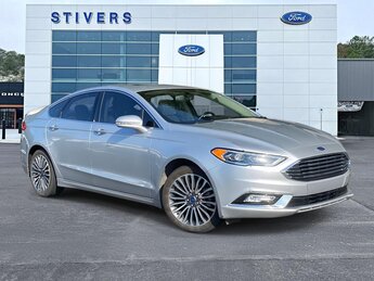 2017 Ingot Silver Ford Fusion SE EcoBoost 2.0L I4 GTDi DOHC Turbocharged VCT Engine Automatic FWD