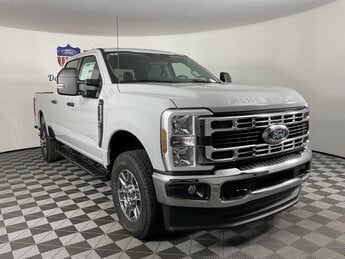 2025 Ford Super Duty F-250 SRW XLT 4X4 Truck 7.3L 8-Cylinder PFI Engine Automatic