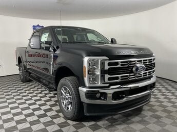 2025 Ford Super Duty F-250 SRW XLT 7.3L 8-Cylinder PFI Engine 4X4 4 Door Truck Automatic