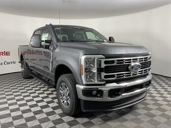2025 Carbonized Gray Metallic Ford Super Duty F-250 SRW XLT 4 Door Automatic 7.3L 8-Cylinder PFI Engine Truck