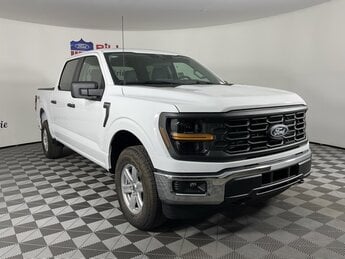 2025 Oxford White Ford F-150 XL 4 Door 3.5L V6 EcoBoost Engine Truck 4X4 Automatic