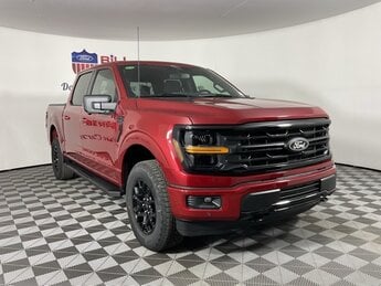 2025 Rapid Red Metallic Tinted Clearcoat Ford F-150 XLT PDI DOHC Engine 4 Door Automatic