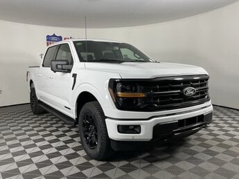 2025 Ford F-150 XLT 4X4 4 Door Truck PDI DOHC Engine