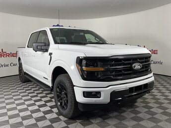 2025 Oxford White Ford F-150 XLT Automatic 4X4 4 Door Truck