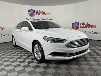 2018 Oxford White Ford Fusion SE 1.5L EcoBoost Engine 4 Door Car