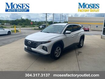 2024 White Pearl Hyundai Tucson SEL SUV 4 Door AWD Automatic
