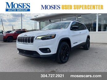 2023 Bright White Clearcoat Jeep Cherokee Altitude Lux SUV 2.4L I4 Engine Automatic