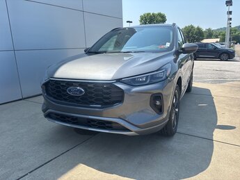 2025 Ford Escape Hybrid ST-Line Elite SUV AWD 4 Door