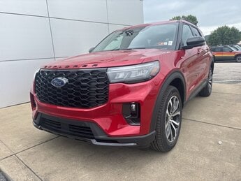 2025 Rapid Red Metallic Tinted Clearcoat Ford Explorer ST-Line 4X4 2.3L EcoBoost I-4 Engine 4 Door