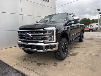 2025 Agate Black Metallic Ford Super Duty F-250 SRW King Ranch 4X4 6.7L High Output Power Stroke V8 Diesel Engine Truck Automatic 4 Door