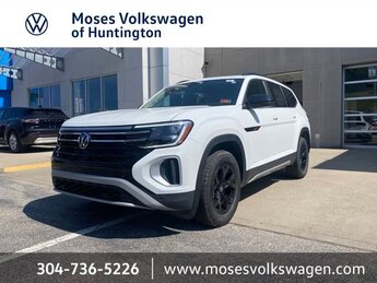 2025 Pure White Volkswagen Atlas 2.0T Peak Edition 4 Door Automatic SUV 2.0L TSI Engine