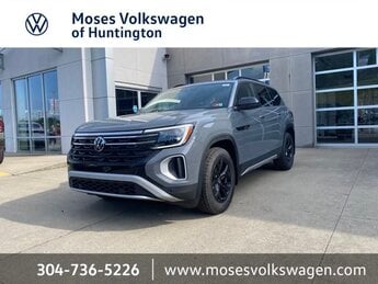2025 Pure Gray Volkswagen Atlas 2.0T Peak Edition 2.0L TSI Engine SUV AWD 4 Door Automatic