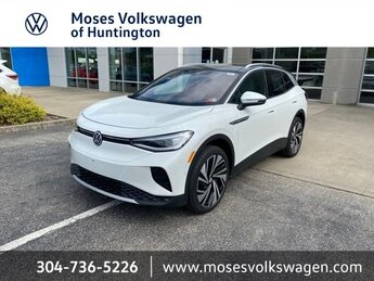 2025 Opal White w/Black Roof Volkswagen ID.4 Pro S Plus Automatic AWD Electric Motor Engine 4 Door SUV