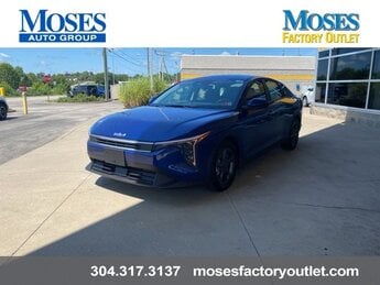 2025 Kia K4 LXS FWD 2.0L I4 MPI Engine 4 Door Automatic (CVT) Car