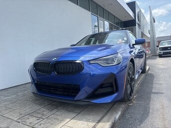 2025 BMW 2 Series 230i xDrive Car 2.0L I4 16V TwinPower Turbo Engine AWD 2 Door Automatic