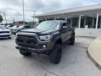 2021 Magnetic Gray Metallic Toyota Tacoma TRD Off-Road 3.5L V6 PDI DOHC 24V LEV3-ULEV70 278hp Engine 4X4 Truck 4 Door