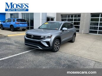 2024 Volkswagen Taos SE 4 Door 1.5L I4 Turbocharged DOHC 16V LEV3-SULEV30 158hp Engine FWD SUV