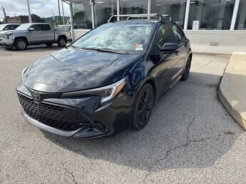 2025 Midnight Black Metallic Toyota Corolla Hatchback SE Hatchback 2.0L I4 Engine FWD