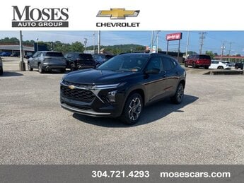 2025 Mosaic Black Metallic Chevrolet Trax LT ECOTEC 1.2L Turbo engine Automatic 4 Door SUV