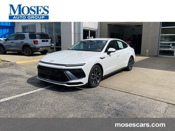 2024 Serenity White Hyundai Sonata SEL 4 Door Automatic I4 Engine Car AWD
