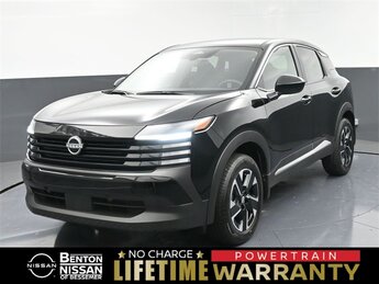 2025 Super Black Nissan Kicks SV 4 Door AWD 2.0L DOHC Engine Automatic (CVT) SUV