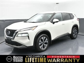 2022 Pearl White Tricoat Nissan Rogue SV SUV AWD 4 Door 1.5L I3 Turbocharged DOHC 12V LEV3-ULEV50 201hp Engine Automatic (CVT)