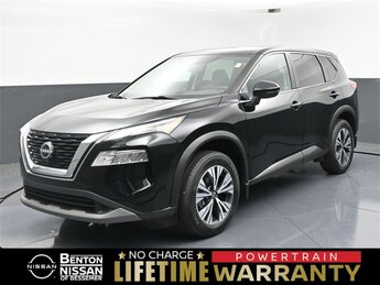 2022 Super Black Nissan Rogue SV SUV 1.5L I3 Turbocharged DOHC 12V LEV3-ULEV50 201hp Engine 4 Door AWD