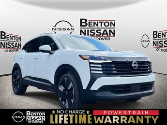 2025 Aspen White Tricoat Nissan Kicks SR 4 Door AWD 2.0L DOHC Engine Automatic (CVT) SUV