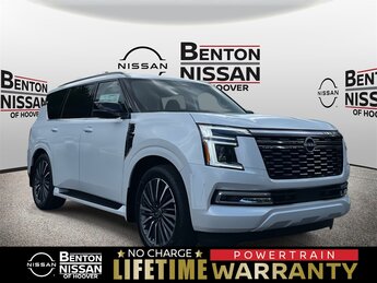 2025 Everest White Pearl Tricoat Nissan Armada Platinum Reserve SUV 4 Door RWD