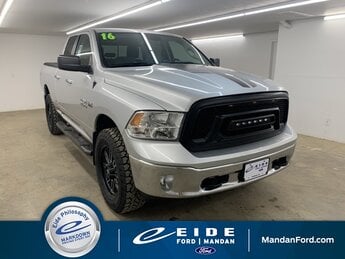 2016 Bright Silver Metallic Clearcoat Ram 1500 Big Horn Truck Automatic HEMI 5.7L V8 Multi Displacement VVT Engine 4X4 4 Door