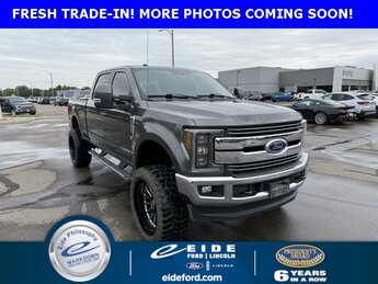 2017 Magnetic Metallic Ford Super Duty F-250 SRW Lariat 4X4 Power Stroke 6.7L V8 DI 32V OHV Turbodiesel Engine Truck Automatic 4 Door