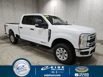 2024 Oxford White Ford Super Duty F-250 SRW XLT Automatic 4X4 Power Stroke 6.7L V8 DI 32V OHV Turbodiesel Engine