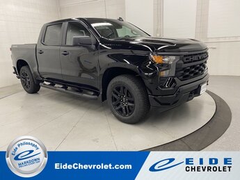 2025 Chevrolet Silverado 1500 Custom 4 Door 4X4 Truck