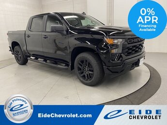 2025 Chevrolet Silverado 1500 Custom 4 Door 4X4 Truck