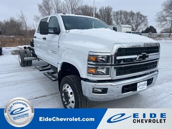 2024 Chevrolet Silverado 5500HD Work Truck 4X4 Automatic Duramax 6.6L V8 Turbodiesel Engine Truck