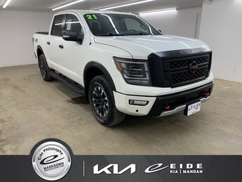 2021 Glacier White Nissan Titan PRO-4X Automatic 4 Door 5.6L V8 DOHC 32V 400hp Engine 4X4 Truck