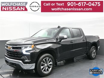 2023 Black Chevrolet Silverado 1500 LT 2.7L Turbo Engine 4X4 Truck 4 Door