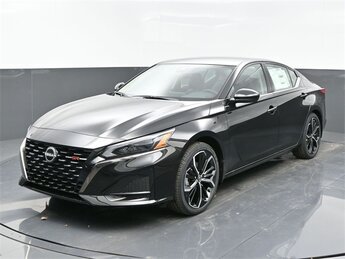 2025 Nissan Altima SR 4 Door Car FWD 2.5L 4-Cylinder DOHC 16V Engine