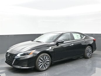 2025 Nissan Altima SV Car 4 Door Automatic (CVT) 2.5L 4-Cylinder DOHC 16V Engine