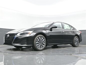 2025 Nissan Altima SV Car Automatic (CVT) FWD 2.5L 4-Cylinder DOHC 16V Engine